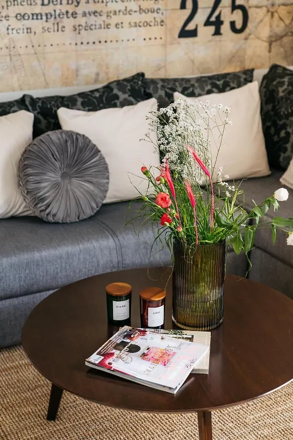 Apartment Lavender Home By Loft Affair Krakow